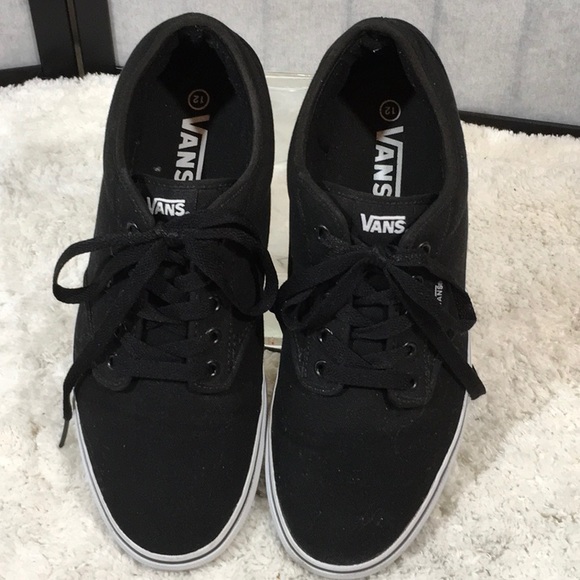 Vans Other - Men’s Vans black low top sneaker